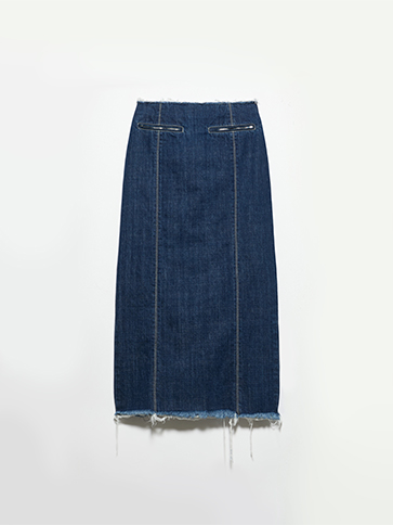 Sami Miro Maxandco Carousel Desktop 1 MAX&Co.